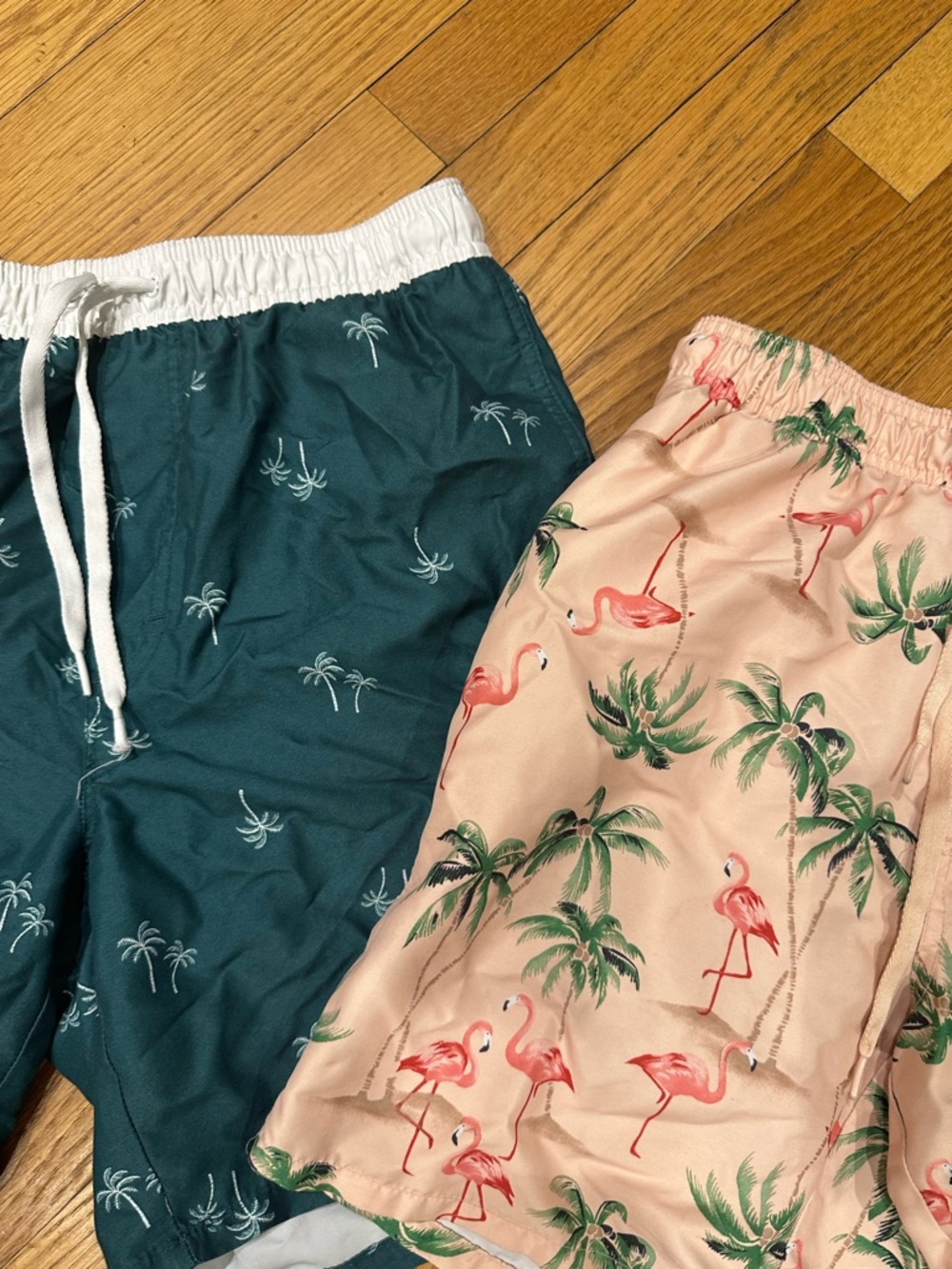 Swim trunks - Picture 2 of 3